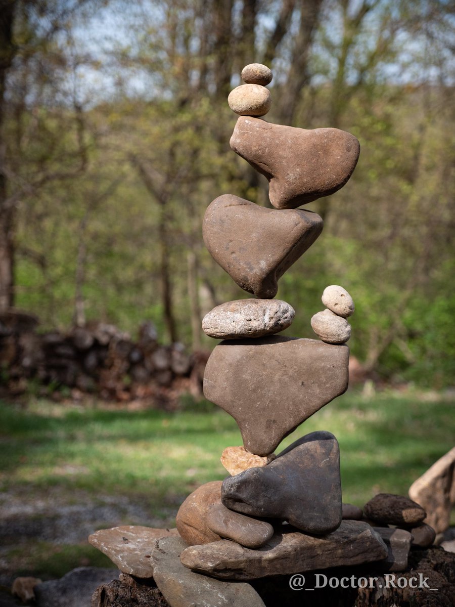 _DoctorRock_'s tweet photo. 4.15.23
(click to expand)
"Reason"
IG: @_Doctor.Rock_
Follow Doctor Rock for more balancing artwork!
#stonebalance #stonebalancing #naturevibes #reason #meditation #ephemeral #landart #temporary #relaxing #rockbalancing
Prints Now Available! https://t.co/tpIcsOc9Xl