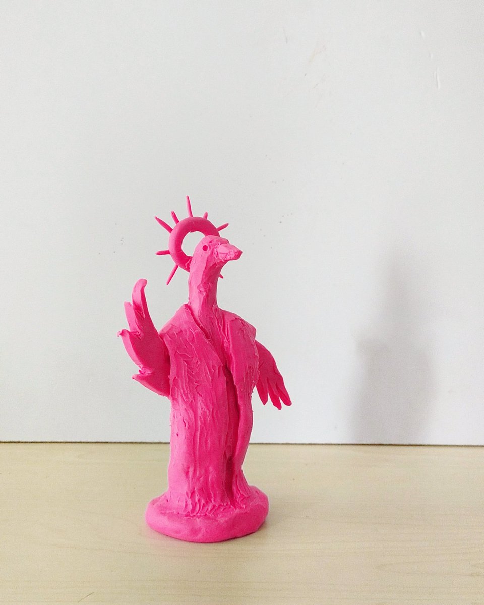 prajeeshad's tweet image. Divin Duck 🦆
#pink #clay #sculpture #divin #duck #contemporaryart #Sculptor #nft #NFTCollection #opensea #prajeeshad