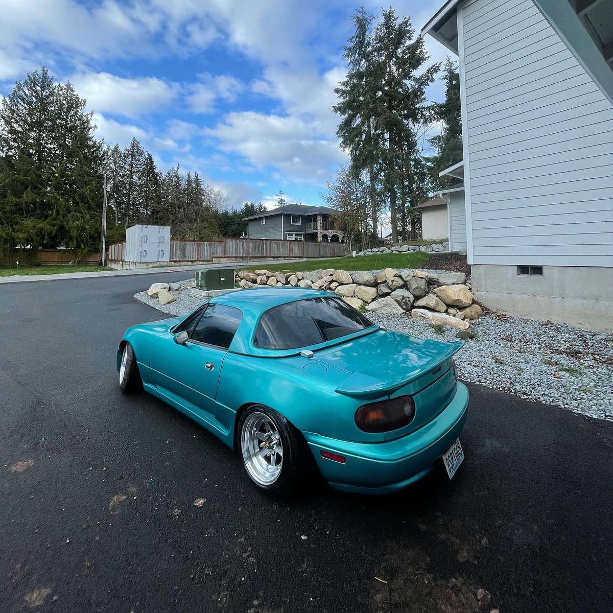 The perfect roadster