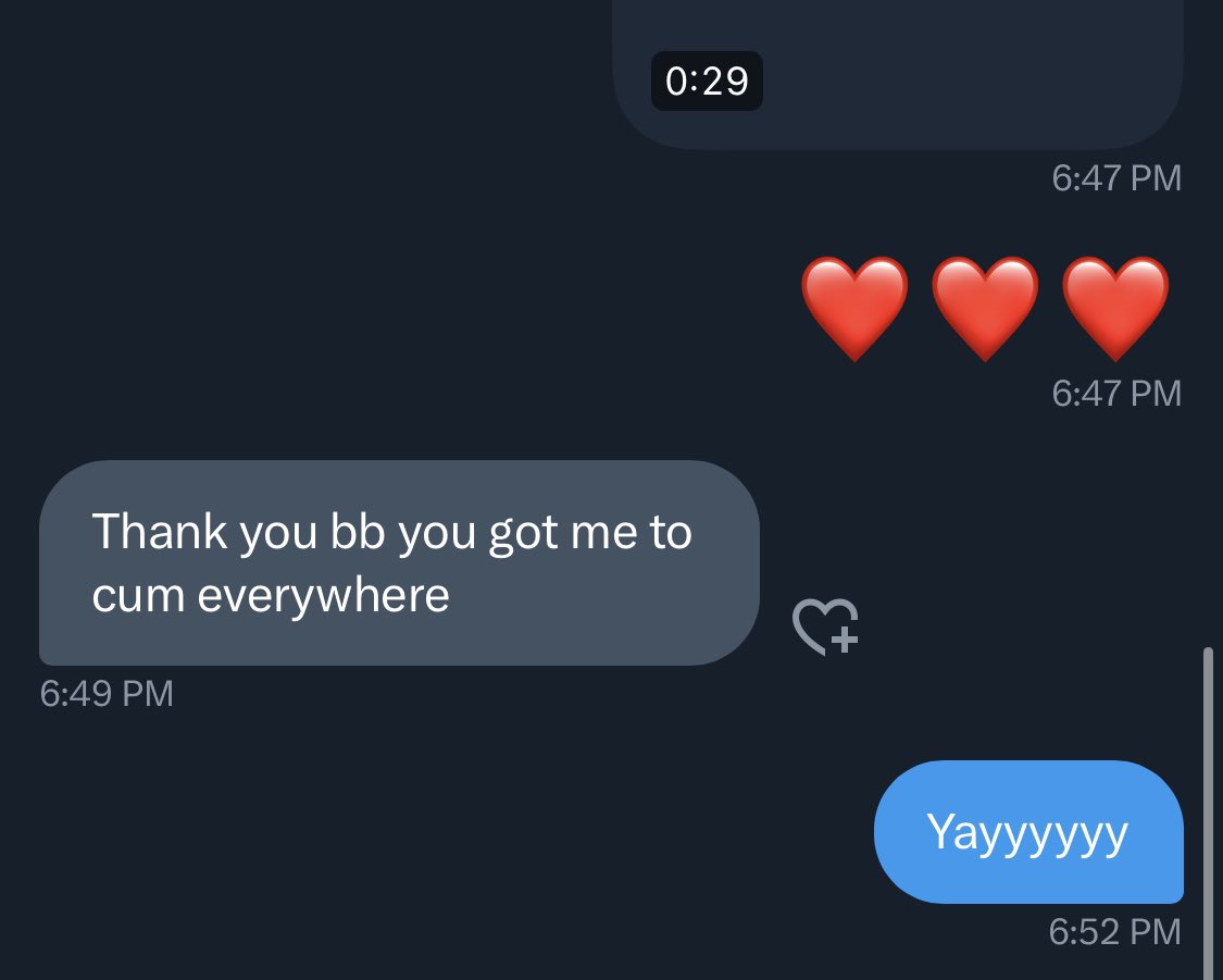 Teeeminilo's tweet photo. any other nice boys want to explode for me? 🥹 #nsfwtwt #buyingcontent #sellin https://t.co/dFa3s9HoNE