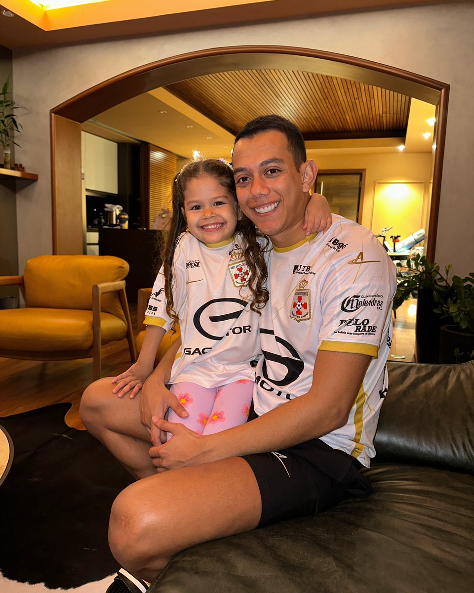 gadea_emerson's tweet photo. Seguimos sumando. @Club_RealSC +1. 

La nueva leona de la casa. https://t.co/gzGemLBDLu