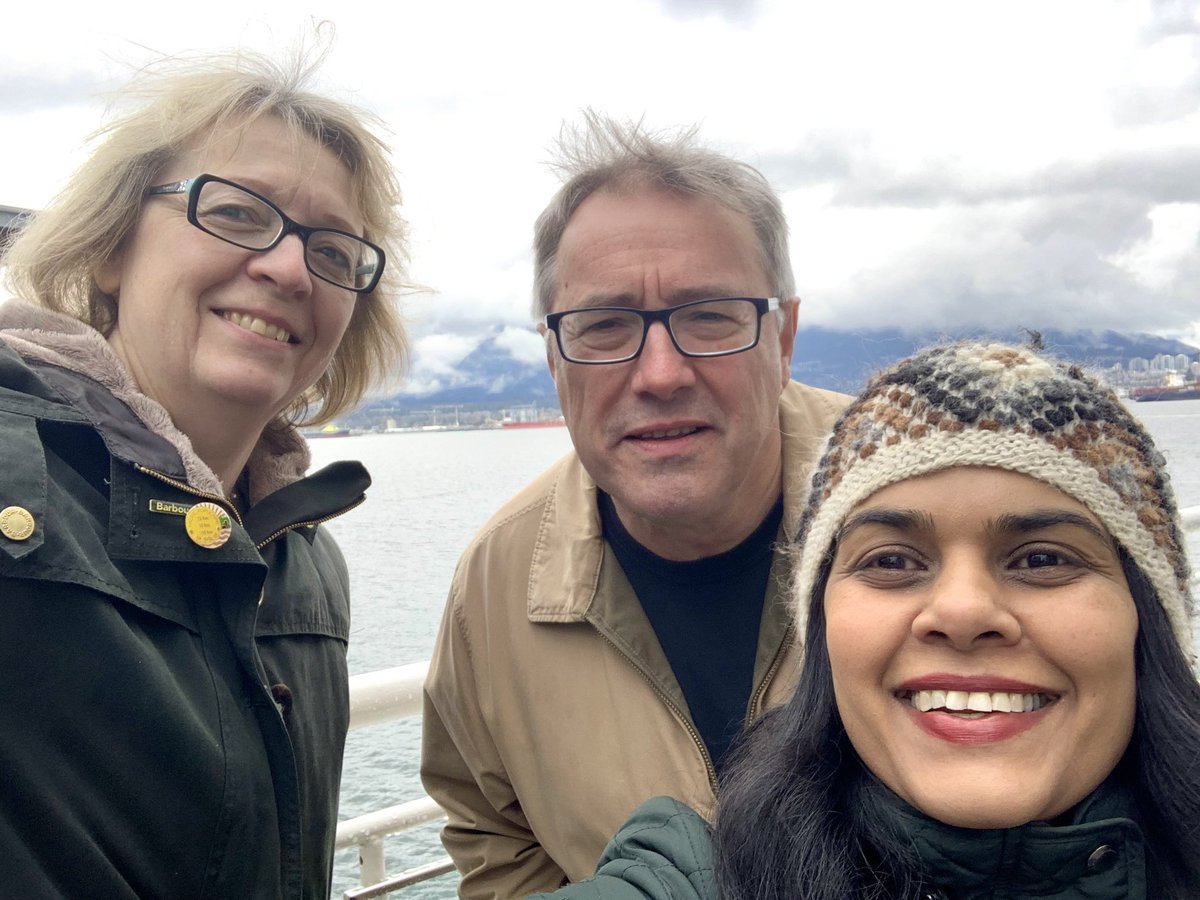 MariyaMoosajee's tweet photo. Here are Profs Cheryl & Kevin Gregory-Evans from @UBC. In 2000, Cheryl was my supervisor for my #BSc lab project @imperialcollege in Biochemistry & Human Genetics. I went back in 2005 to do my #PhD with her. I owe them a lot for their training & support in #EyeGenetics #Reunion💙 https://t.co/QWF7HSI6Ub