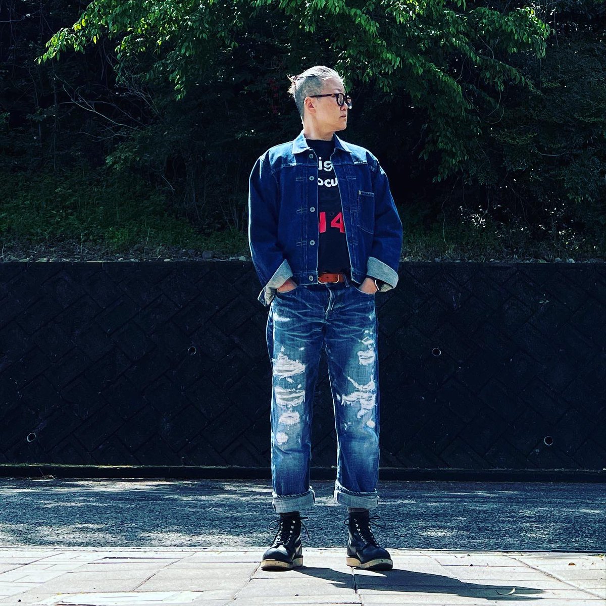 kon_k_13's tweet photo. ええ天気
ちょいと遠出してくるー
♢Jacket: #levis
♢Shirt: #stussy ×pogocurry
♢Pants: #etermal
♢Shoes: #redwing
#ootd #outfits https://t.co/mSLG9aYvXY