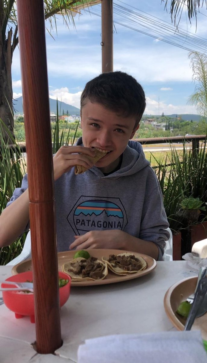 Así llego en 2020 <a href="/wrath_r6/">wrath</a> a México, tres años después, nos vamos a Dinamarca a un major de @R6esportsLATAM 

Si, es una historia increíble