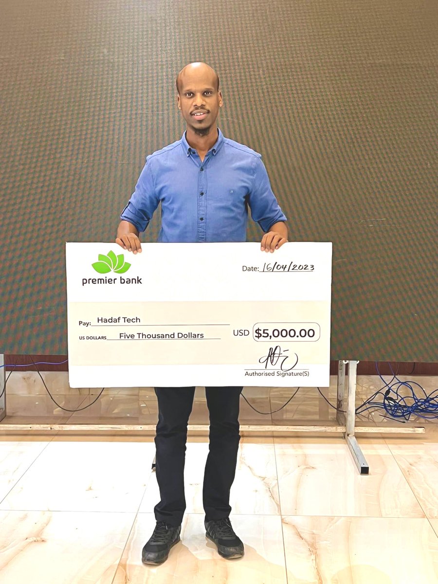 Hadaf_Tech's tweet photo. Team work makes the dream work.
Dedicating  this success to the teammates Abdiwahab Y. Maal, Ebrahim Mahdi, Samakaab Basha https://t.co/ihPl4BcijT