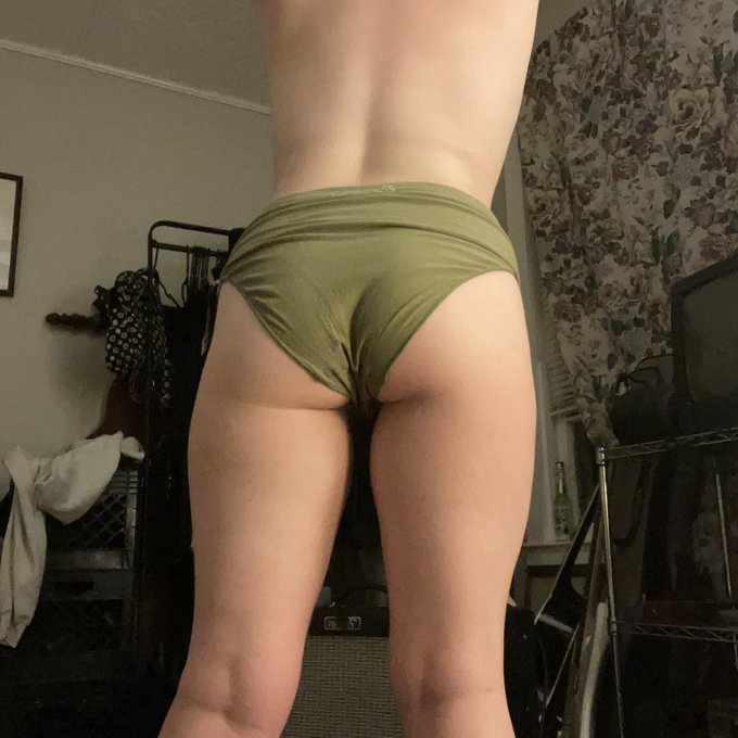 (Un)dressing https://t.co/4tuUyPRvIi