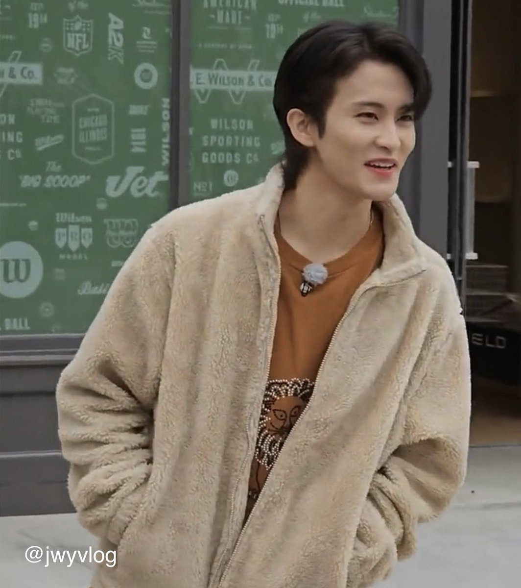 Ieemarkees's tweet image. campus crush mark lee