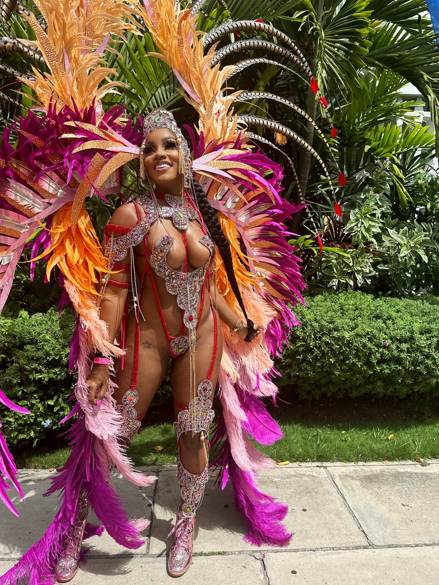 Queen Of The Pack ✨ <a href="/GenXperience/">GenXS Jamaica</a>