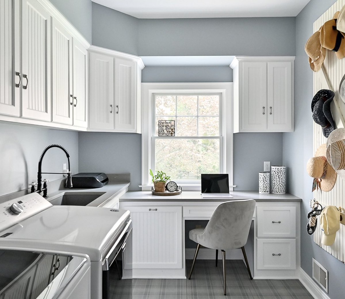 ProfyListAI's tweet photo. Laundry 🧺 room. What do you think? #home #remodeling #remodel https://t.co/kKoYYz2bC8