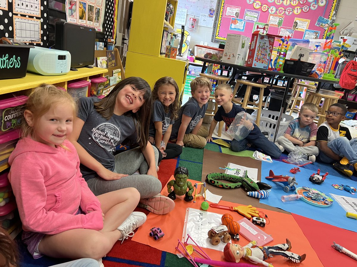 paula156afbt's tweet image. Directions Things MOVE #forcesofmotion 
#mrssmatherskindergarten @Hall_Schools @HallCo_eLS @SSenrichment