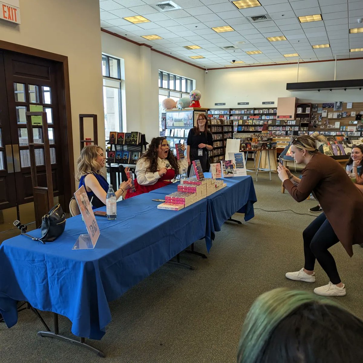 We had so much fun! See you next time, ladies! <a href="/xtineMAY/">Christine Riccio</a> <a href="/Tashapolis/">Natasha Polis</a> 

✈️💙