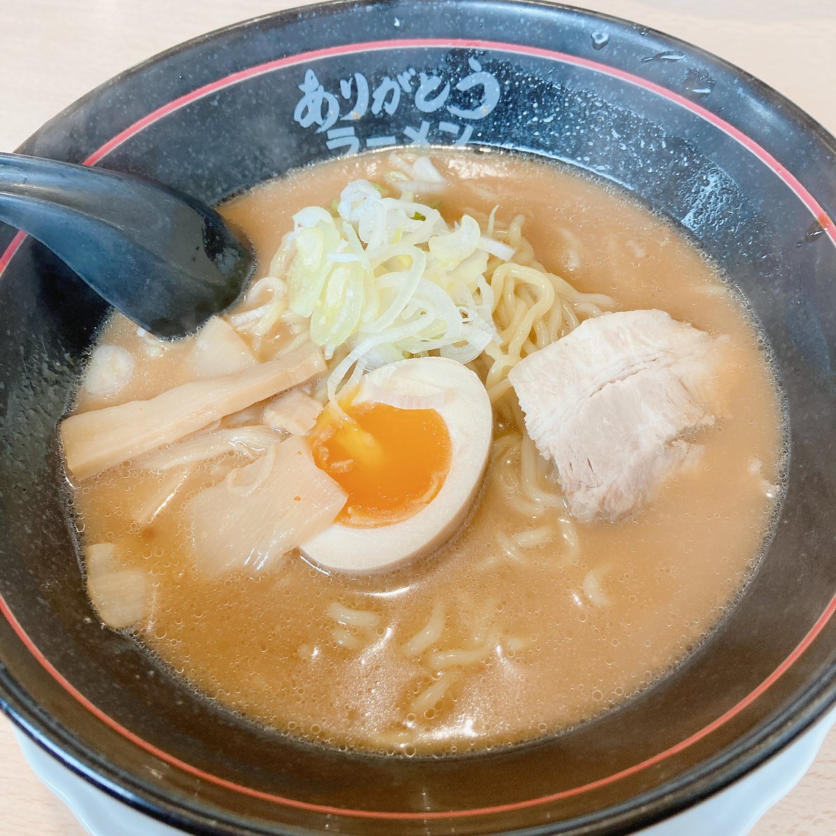 sugatchjapan's tweet photo. ここは⁉︎
#強盗ラーメン
#GoToRamen https://t.co/9F14ApRn0N