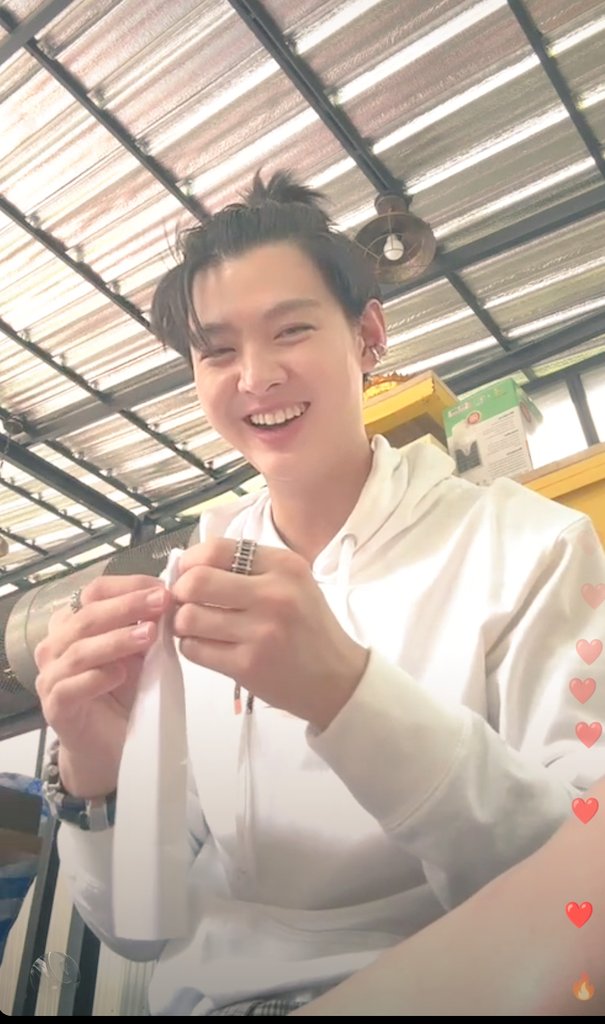 Happy birthday my life 🎉🎊💝 I wish you the best in the world, never stop smiling because your smile brightens my days ☺️☺️😍 I love you 💝
#25thSAINTDay
#Saint_sup 
#minger