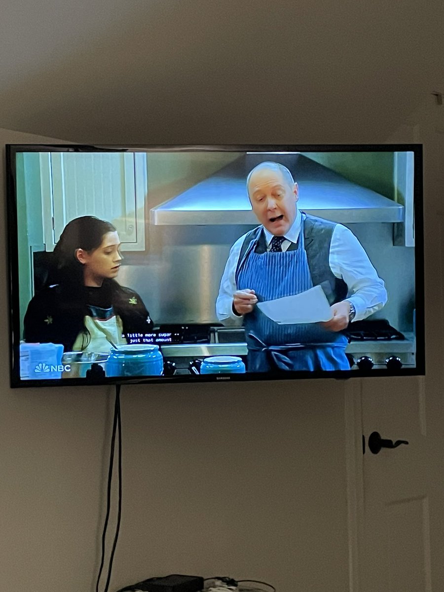OnAirAsAmy's tweet photo. Please tell me Blacklist ends with Reddington leaving behind a life of crime to host his own to host show on @FoodNetwork. #BakingWithRaymond #SinfullyDelicious #TooGoodToBeLegal https://t.co/sB9sOwiTdO
