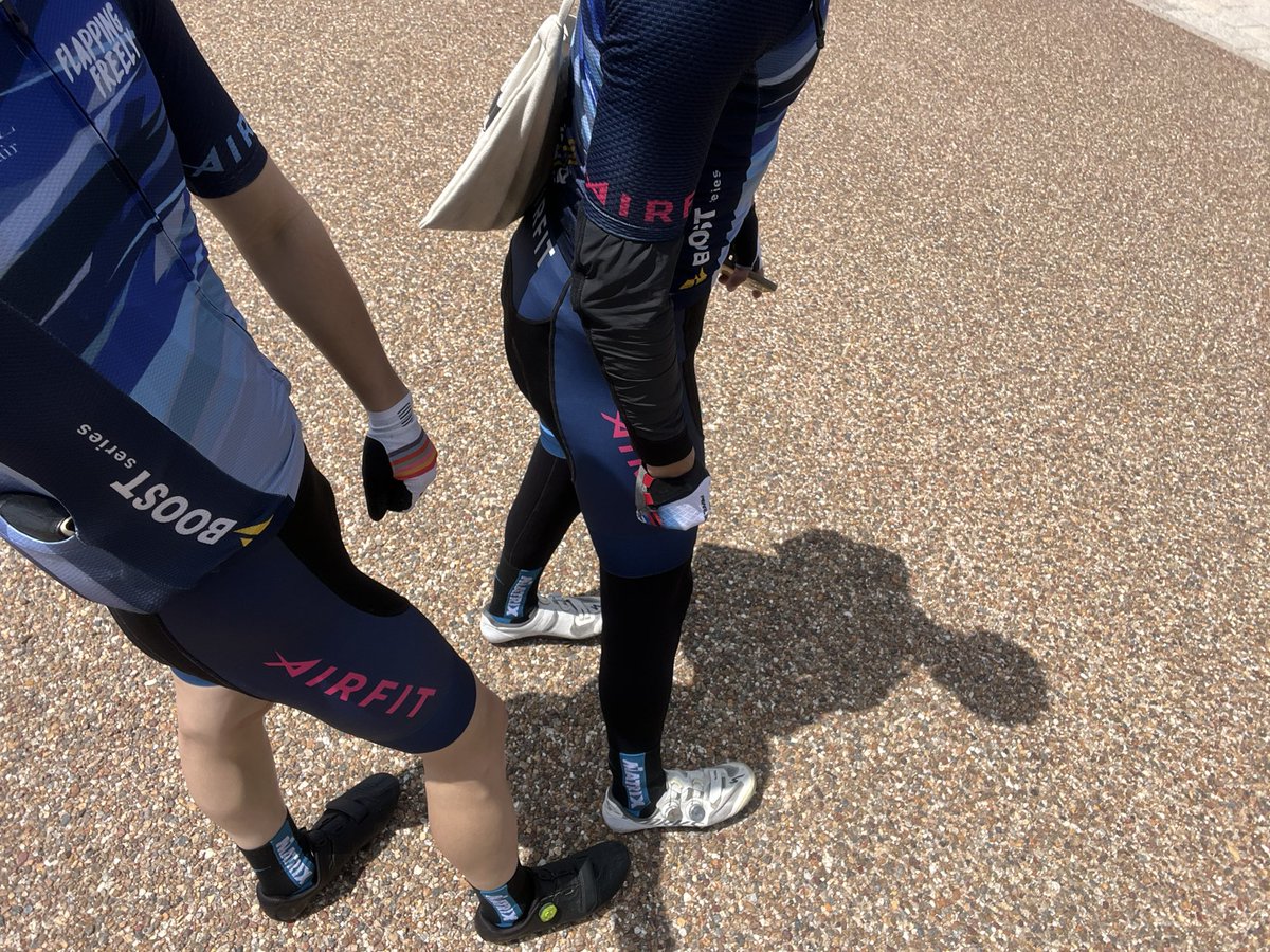 tomohito5018's tweet photo. さくらログイン
からの
偶然ペアルックスで草ww

#wahooligan 
#AIRFIT入ってる　#zytecosports
#boostseries  #boostoil #flappingfreely 
#ワールドベスト　#AZhair静岡 https://t.co/TiJhwNzvCE