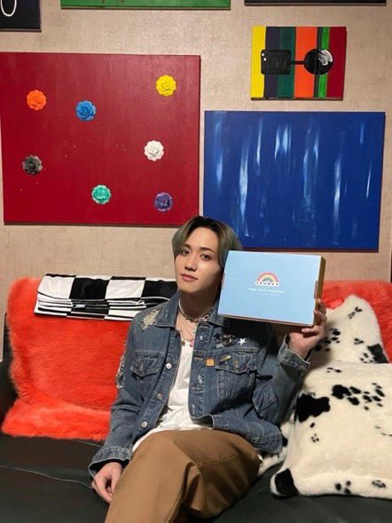 j1hooniverrse's tweet photo. Omg the paintings😭😭😭
#MASHIHO https://t.co/AQ9XK4pR5f