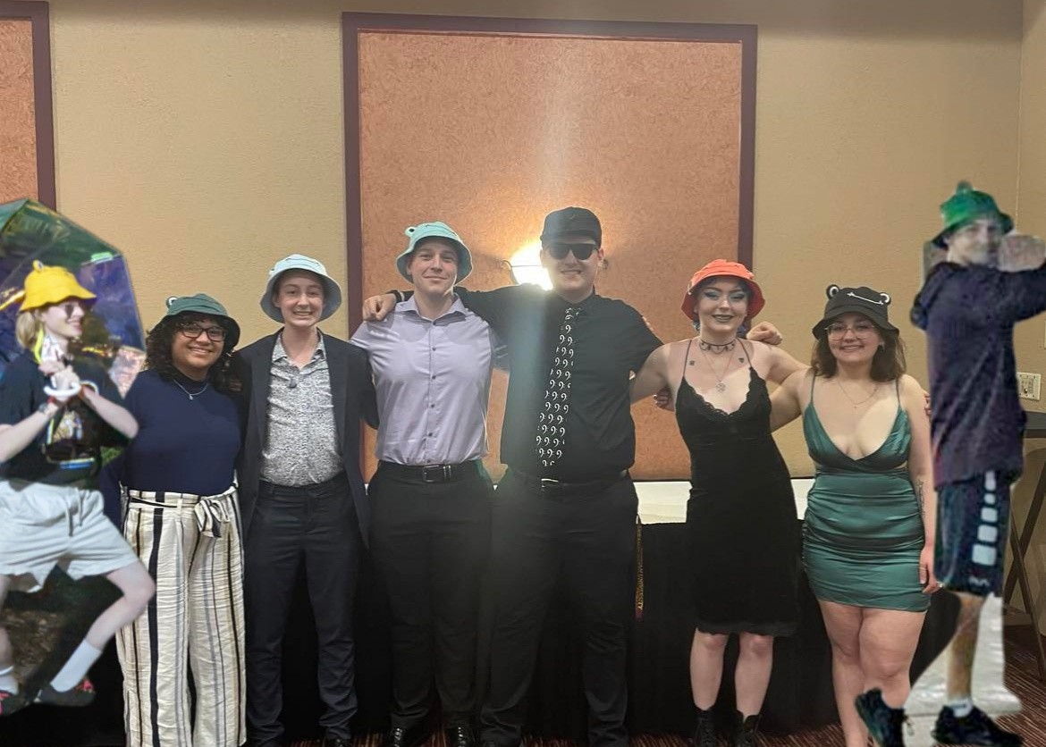 CmuTones's tweet photo. FBGM cmb 100 :) 🐸🧢 https://t.co/4cCongAIX3
