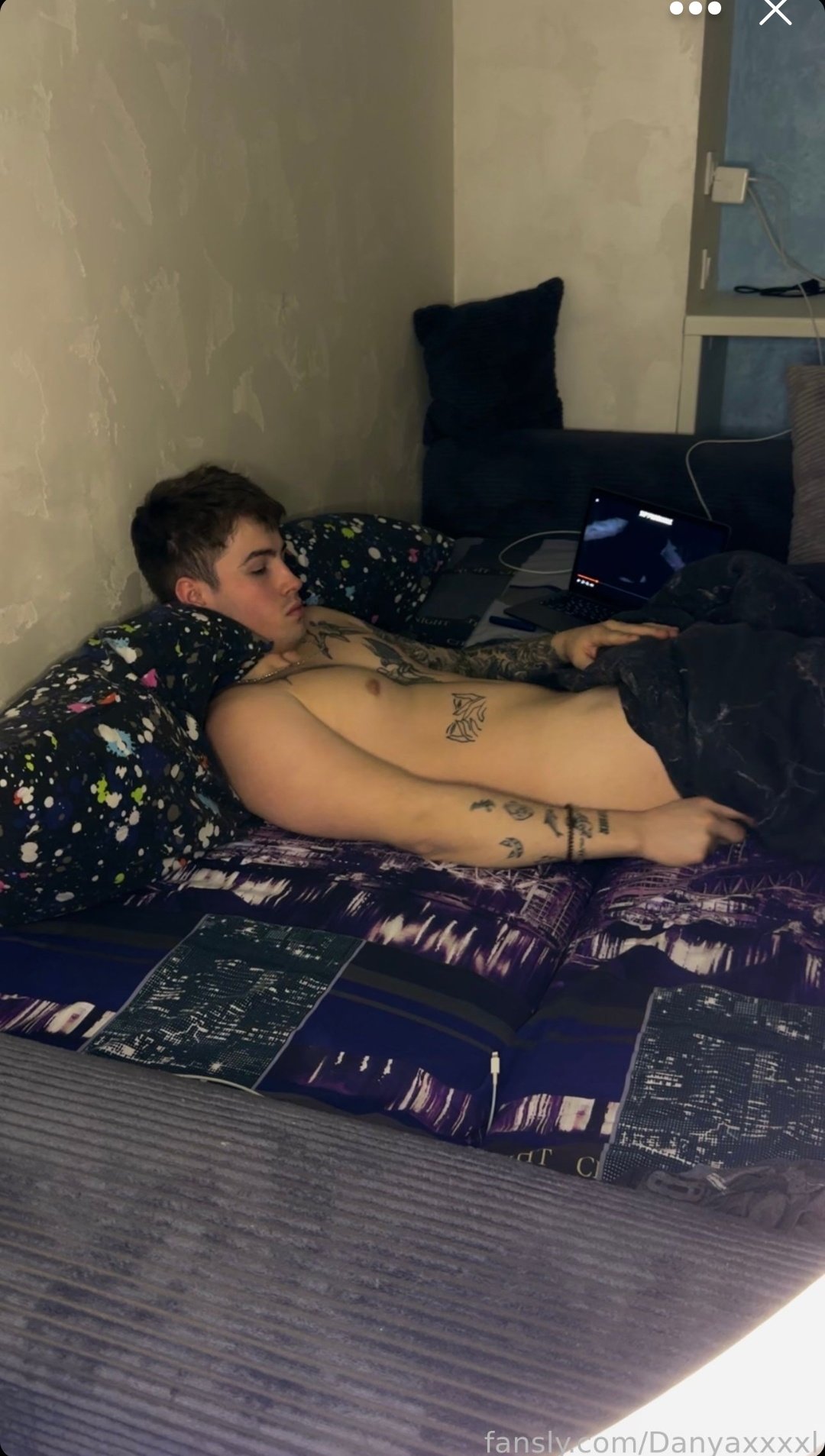 Paraense 25 on X: Danya via fansly 🔥 t.co6ONYMWT3iT X 