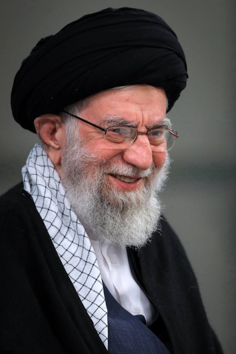 saimamohsin05's tweet photo. خدایا باقی عمرم را بگیر به عمر سیدعلی بیفزا♥️ https://t.co/QQa0hvbpNl