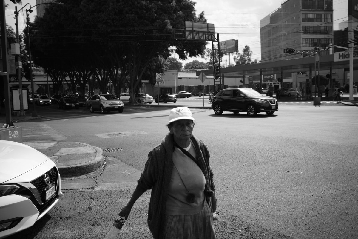 danielalonso204's tweet photo. Ahí van unas cuantas fotos de mis paseos por Ciudad de México. https://t.co/3bE0eUKNGx