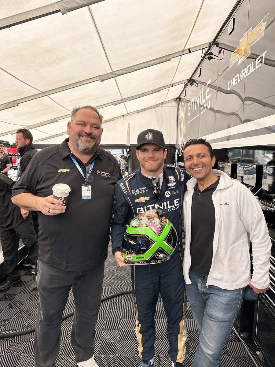 AlanSemsar's tweet photo. Hanging out with the boys!! #PitCrew Todd Ault @ToddAultIII & Conor Daly @ConorDaly22 Ed Carpenter Racing @ECRIndy
Acura Grand Prix of Long Beach #Bitnile #EdCarpenter Bitnile Racing @IndyCar Chevrolet
@GPLongBeach @TeamChevy @BitNile @BitnileHoldings #INDYCAR https://t.co/LrOcIsvRAy