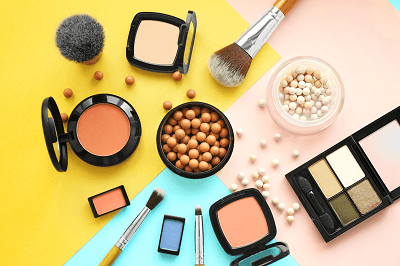 El sector de Perfumería y Cosmética crece un +11,3% novynot.com/la-perfumeria-… <a href="/stanpa_es/">Stanpa</a> 

El canal de gran consumo arroja un crecimiento del +13%