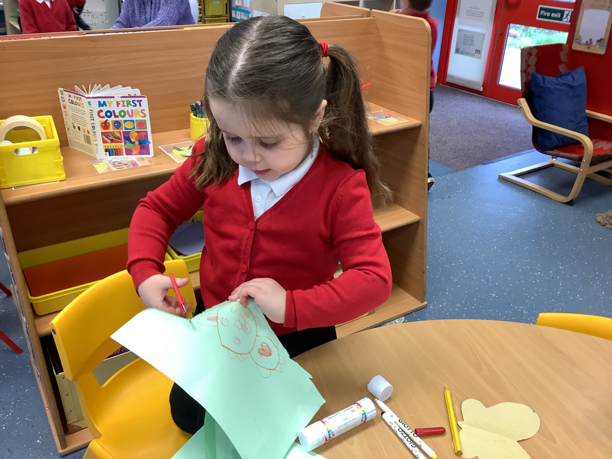 NurseryOPS's tweet photo. A super start back in Nursery this morning!

#playlearnandgrowtogether #learningthroughplay
#eyfs #eyfsunderstandingoftheworld #eyfsexpressiveartsanddesign https://t.co/cBgFRLRLpo