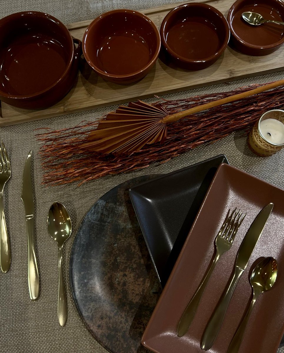 Terracotta ✨ 
Rich neutrals are taking over 2023🫶🏼

WELLDRESSEDTABLES.CO.UK

#cateringequipment #hire #supplier #london #events #londonevents #eventplanner #catering #crockery