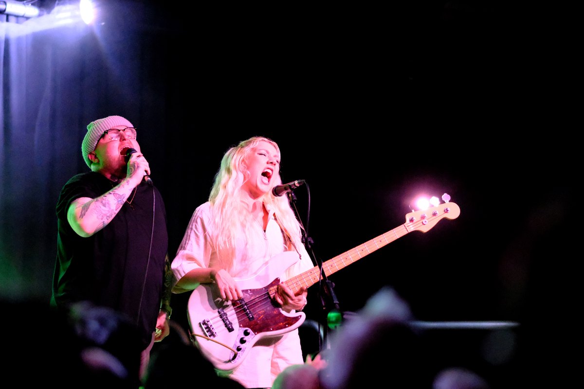 366daysofphotos's tweet image. The @LotteryWinners #hertford #cornexchange - a really entertaining evening. Lucky to have you in town on a Sunday. #livemusic #keepitlive #herts #hertfordshire