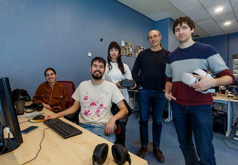 MadridinGame's tweet photo. El aprendizaje mediante realidad virtual de alto nivel ya es una realidad

"El grupo de investigación de la UBU ‘ADMIRABLE’, ha creado el videojuego educativo gratuito PC Virtual Lab".

🗞 @elmundoes: https://t.co/yrsT9mPQr5 https://t.co/oeD1MCSLpZ