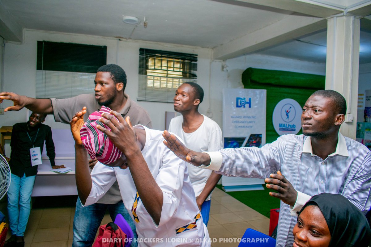 gdgIlorin's tweet photo. We are excited to support @DiaryOfHackers on their first ever cyber security meetup in Kwara #ilorincybermeetup https://t.co/21KdFEFzOe