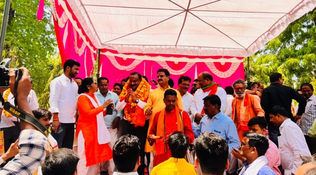 digitaldevendra's tweet image. नामांकन नगर पंचायत पट्टी अध्यक्ष पद Ashok Jaiswal