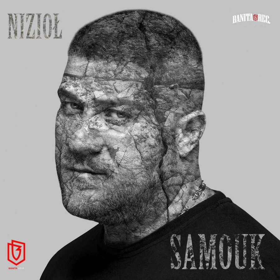 nara_Style's tweet photo. 🔔By the way, when you buy new clothes at https://t.co/xcNnWpkEZz , don't forget to put NIZIOŁ's "SAMOUK" CD in your basket💿🔥🤩
#cd #niziol #samouk #polskihiphop #addtocart #listentomusic #polishrap #polishmusic #music #polishhiphop #bytheway #shoppingonline #ukshopping https://t.co/UQHrPEN4Gx