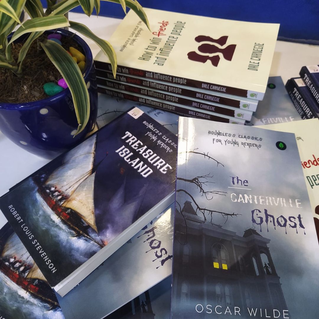 UnboundScript's tweet image. These are the TOP READS for This Week&apos;s from our side.
You&apos;ll learn something new. .

#booklovers #TopReads #UnboundTopReads #reading #booklover #read #bookworm #bookish #bookstagrammer #booknerd #bookaddict #readersofinstagram #bookblogger #WeAreTeensUnbound #WeAreUnboundScript