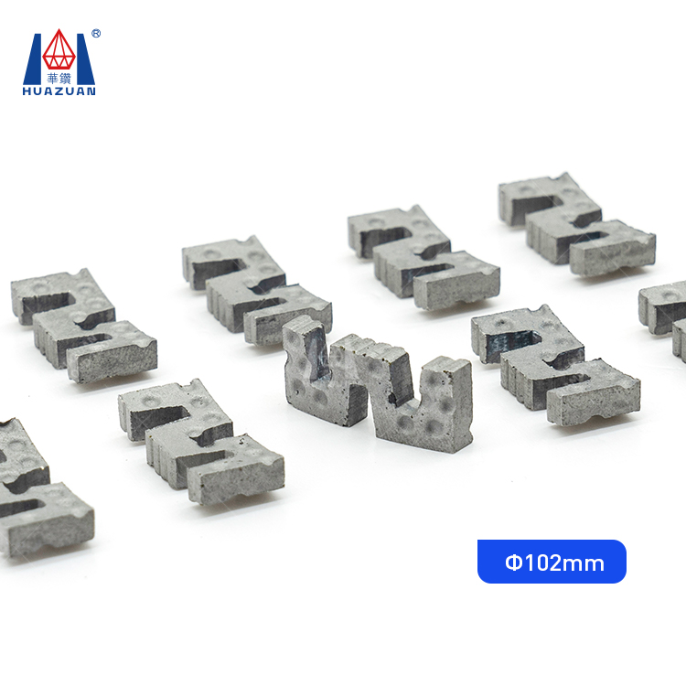 Huazuantools's tweet image. M shape pit #diamondsegment for diamond core drill bit
New design #diamondcorebitsegment for drilling concrete
If you are interesting, please contact us by whatsapp +86 15905012435 or email export@huazuantool.com