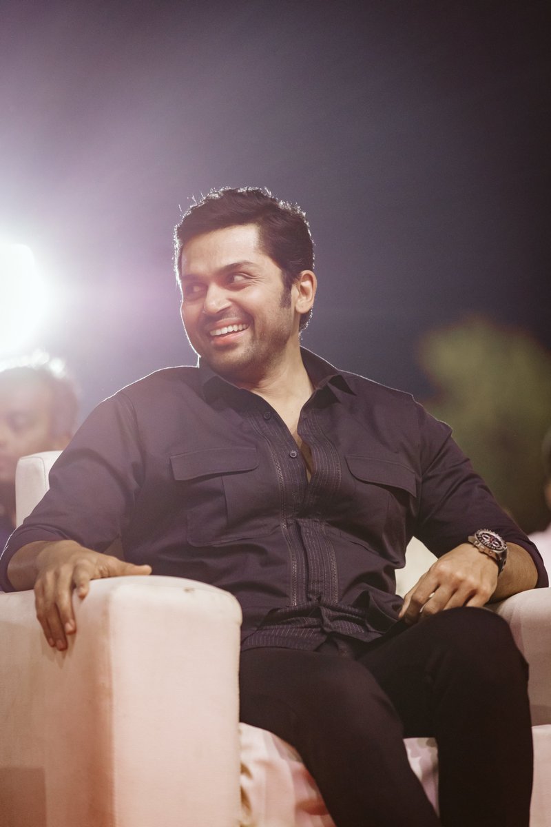 LycaProductions's tweet photo. Clicks from last night's event! 
Coimbatore, your love and energy were simply amazing! 

Stay tuned for more from the #CholaTour

#CholasAreBack
#PS2 #PonniyinSelvan2 #ManiRatnam @arrahman @madrastalkies_ @LycaProductions @RedGiantMovies_ @Tipsofficial @tipsmusicsouth @IMAX @primevideoIN @SunTV #PenMarudhar @SVC_official @GokulamMovies @film_dn_

🌟 @chiyaan @actor_jayamravi @Karthi_Offl @trishtrashers #AishwaryaLekshmi