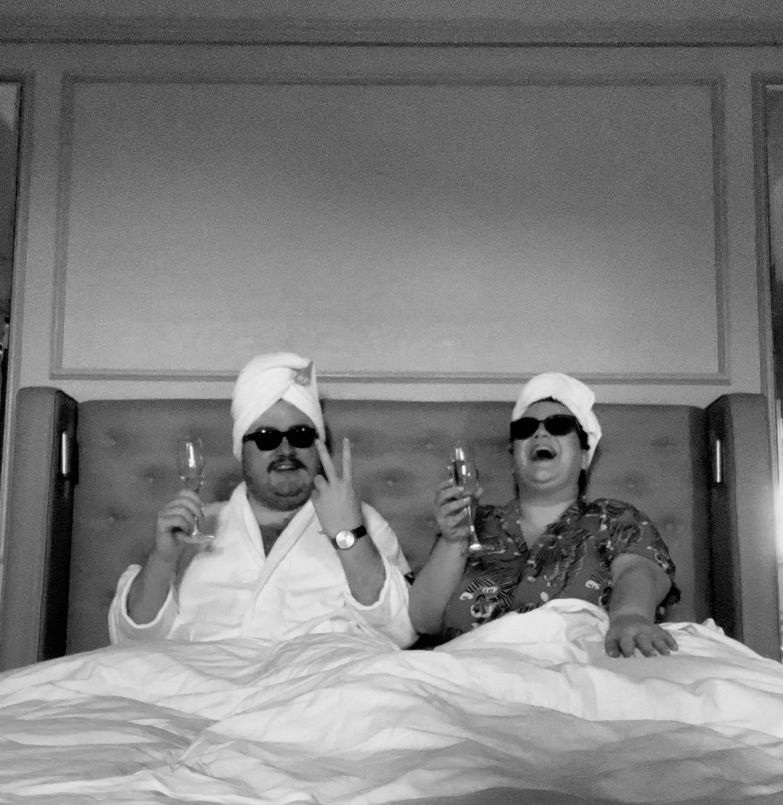 whatagemcurve's tweet image. Cheers from a very fancy hotel in Edinburgh 🥂