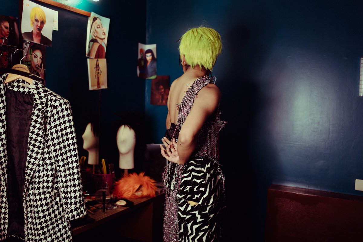 MyrnaMoll14's tweet image. 🎉 Say goodby to ill-fitting wigs &amp;amp; hello to the perfect hair day, everyday! 🙌 Our custom-made wigs are tailored to your exact measurements, so you get the fit that's all you! 💖 Get your #personalizedwig today for the ultimate confidence boost! #CustomWigs #HairUnicorn 🦄