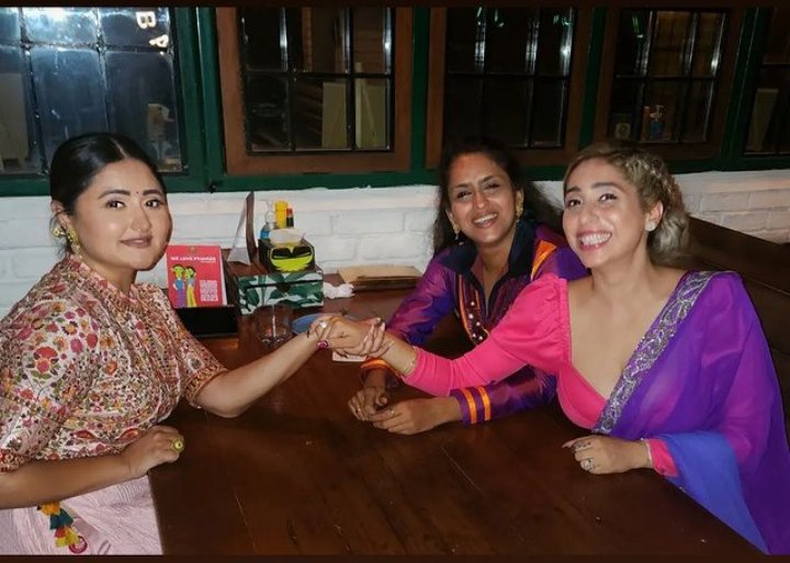 Jab @TheRashamiDesai met #NehaBhasin 
#RashamiDesai 
#Rashamians