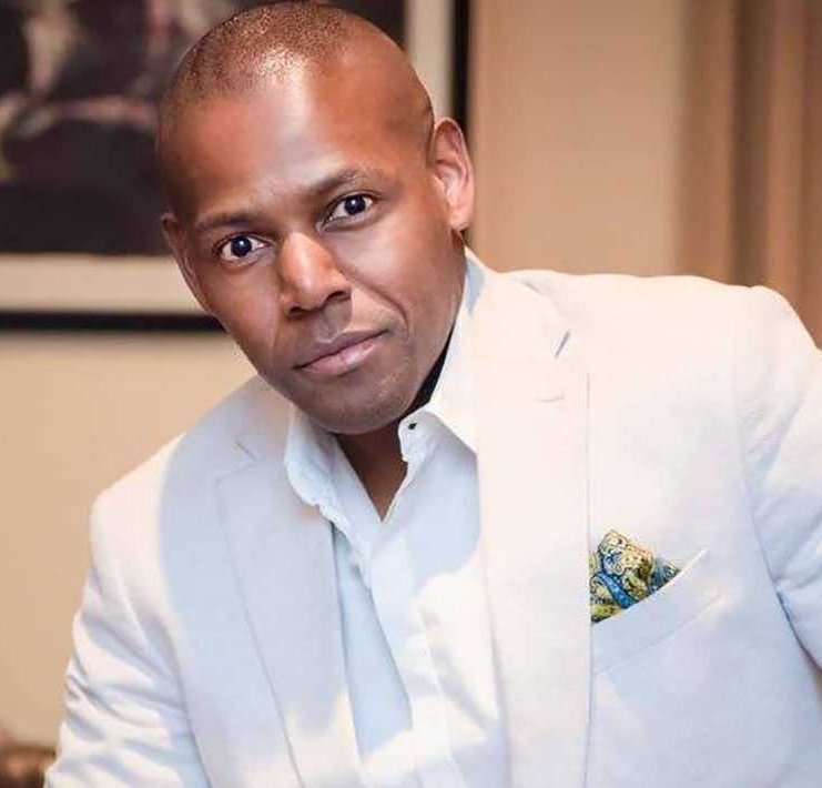 BREAKING NEWS: A 34-year-old detective constable was arrested after trying to let a Zimbabwean millionaire businessman, Frank Buyanga escape from jail in Johannesburg on Friday. Buyanga was charged on November 28, 2022, and subsequently refused bail.