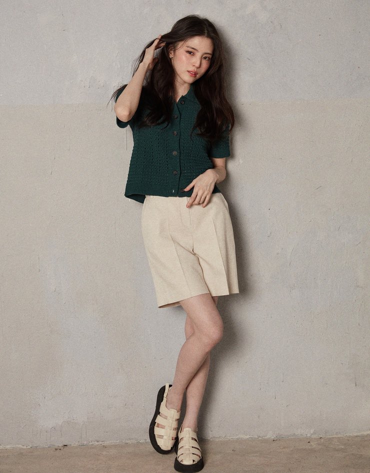 230417  지오다노

🛍️ NEW 한소희 폴로 크로쉐 가디건

#한소희 #HANSOHEE