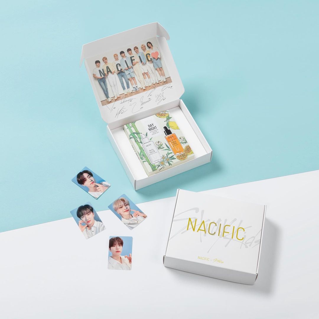 thehallyustore's tweet photo. The Most awaited Collaboration is here! SKZ x NACIFIC collection is now officially available in India only on our website! 

PRE ORDER NOW!
📎https://t.co/3HqmrMFBgq

@KrNacific #NACIFICxThehallyustore https://t.co/NBzMxS19T2