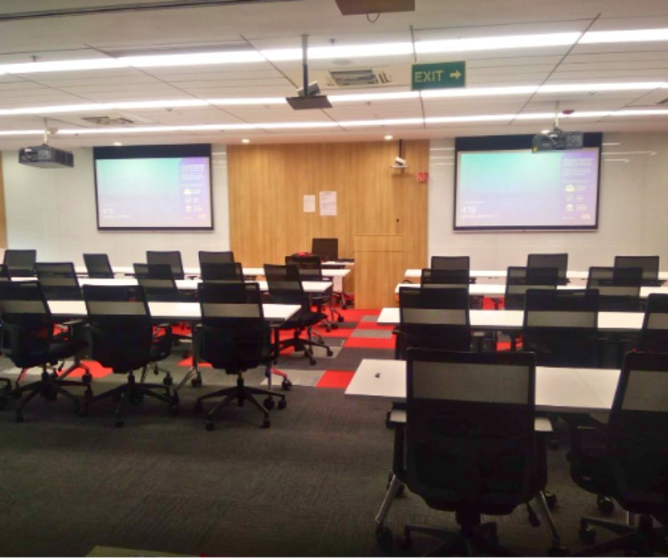 Allwave AV's training room solution was rigorously built with innovative layouts and the latest AV infrastructure to provide participants with the best learning environment possible. 🎯💡👀👨‍💻

#training #technology #avsolutions #audiovisual #audiovisualsolutions  #avintegration