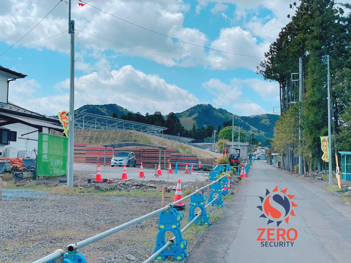ZEROSECURI27153's tweet photo. 皆さん、こんに��は✨✨

本日も壮大な景色の中で業務に就かせて頂いております
(*｀･ω･)ゞ

今日も寒暖差が激しいようですが午後もご安全に( •̀ᴗ•́ )

#警備員 #ガードマン #交通誘導 #交通誘導員 #女子警備員 #Queen #隊員さん大歓迎 #スタッフ募集中 https://t.co/vHmA5bzDvJ