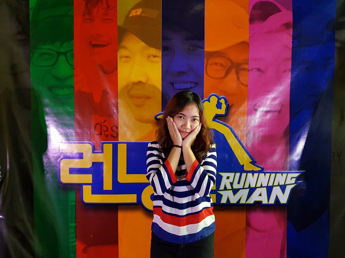 kanndecastro's tweet photo. It feels like a dream ✨🥺

From taking pics with standees > tarpaulins > online fanmeet > to real life encounter with the RM casts. 💛

It's not just a show, it's our comfort and family. 

Thank you so much @happeehour @RMPHOfficial for this opportunity 🫶
 
#RUNNINGMANinMANILA https://t.co/DC1qdLWu2v