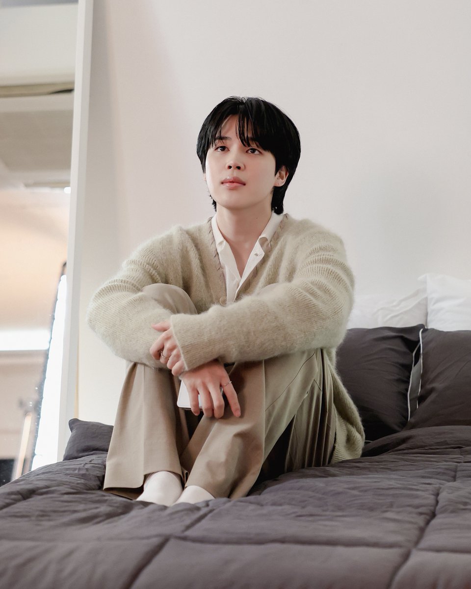 JMF🪞 on Twitter: "jimin is soooo pretty"