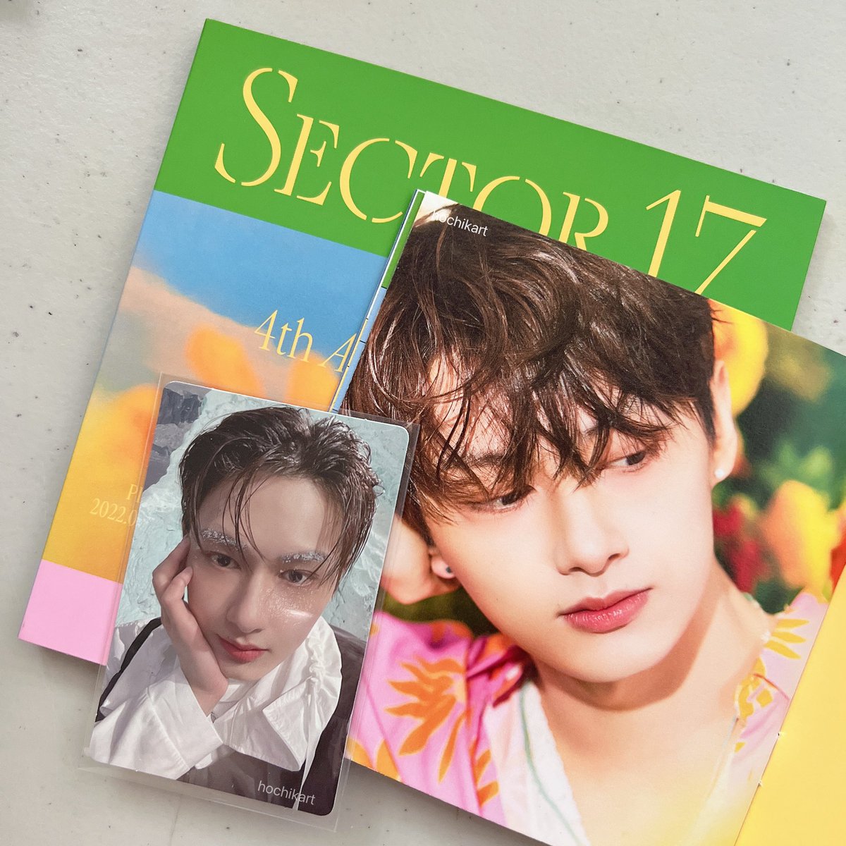 hochikart's tweet photo. wts lfb seventeen ph #hochikartsells

sector 17 compact ver (unsealed) sets
• jun set w/ compact ver pc
• seungkwan set w/ new heights ver pc
• ₱400 ea set

https://t.co/H8SSRUMDNy for more info
dm/reply to claim 🌼 https://t.co/16ZFrDBYm1