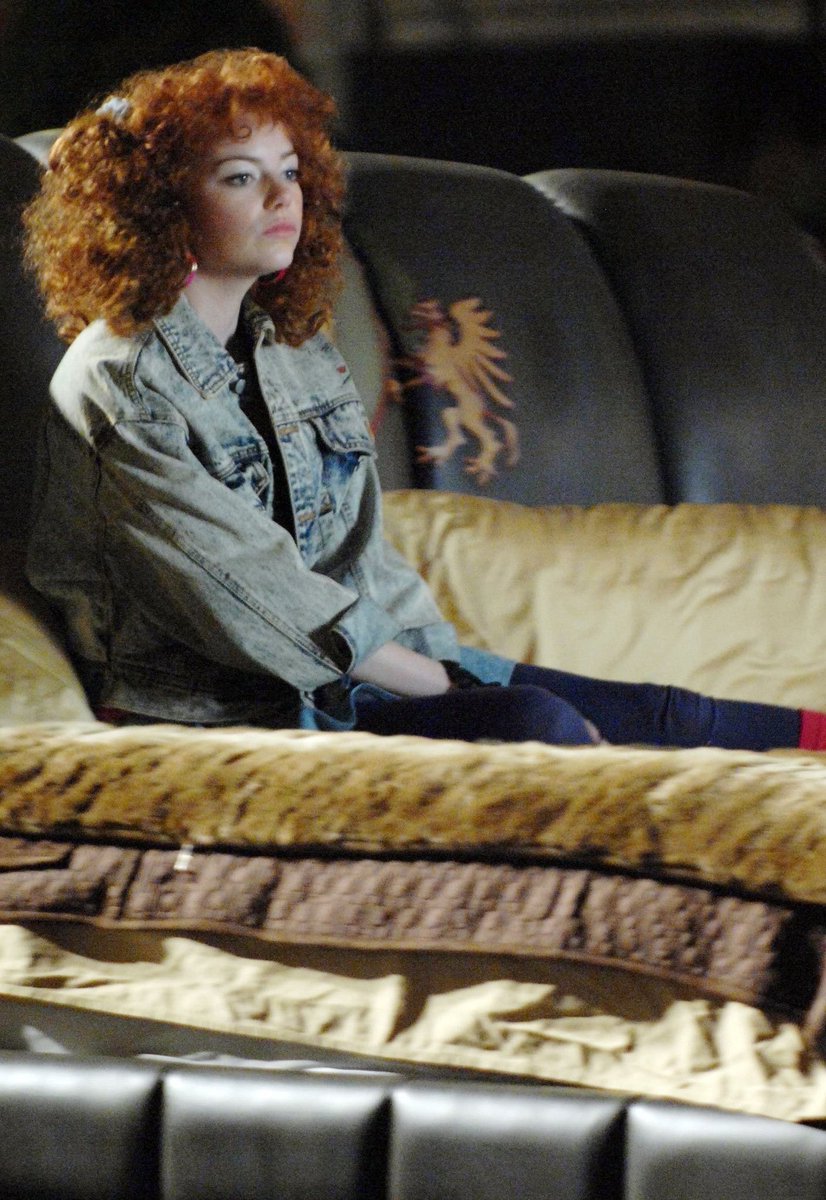 emma-stone-throwbacks-fan-account-on-twitter-april-16-2008-emma