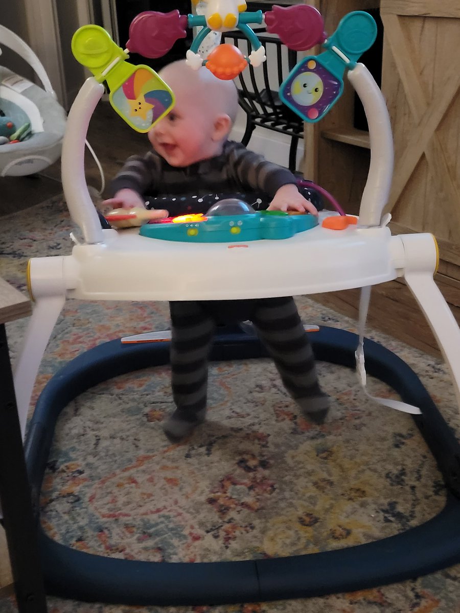 Savaged43's tweet photo. Being your mom is the freaking best. https://t.co/07AN7zQyHz