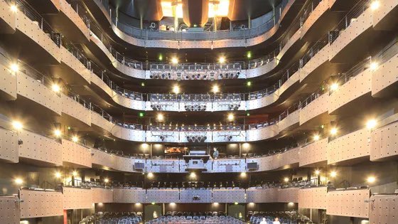 ACTU | Après l'annonce de la fermeture de l'Opéra de Lyon pendant un mois l'été prochain et de plusieurs déprogrammations, son directeur Richard Brunel revient sur la crise budgétaire que l'institution lyrique traverse

ITW 7:40 #MusiqueMatin <a href="/jburbain/">Jean-Baptiste Urbain</a> 

radiofrance.fr/francemusique/…